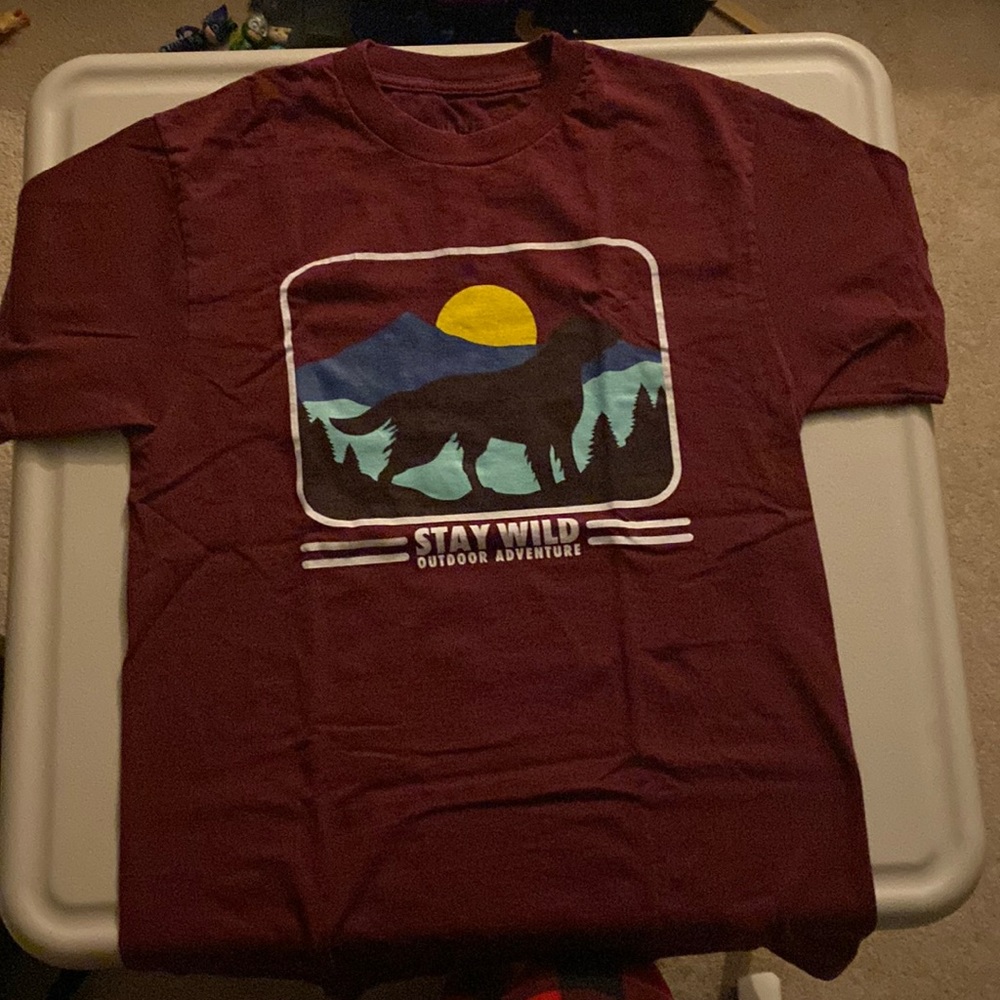 Avenue: T-shirt